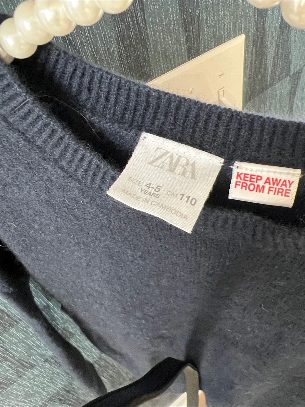 Zara Navy 100% Cashmere Crewneck Sweater-Unisex
